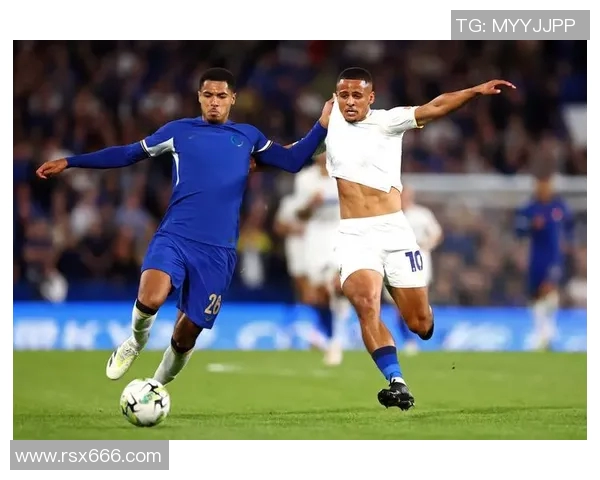 加维引领新时代足球潮流展现年轻球员的无限潜力与未来发展方向